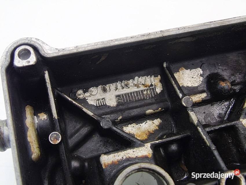 POKRYWA ZAWORÓW 37 42 V8 AUDI A8 D2 077103471F Sosnowiec sprzedam