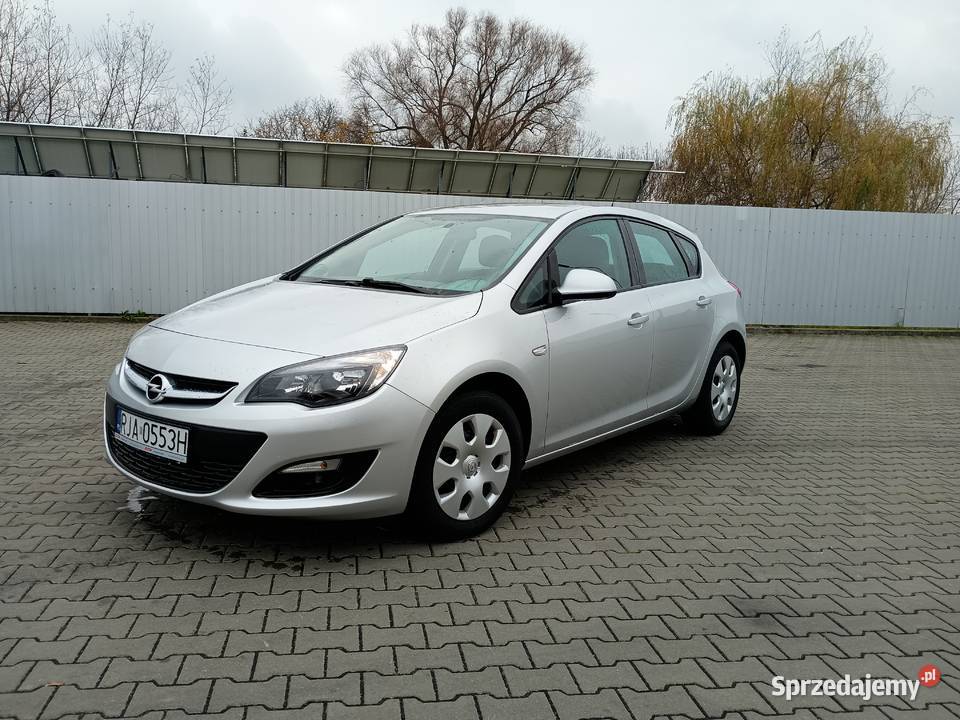 Opel Astra j 2015r benzyna Rzeszów