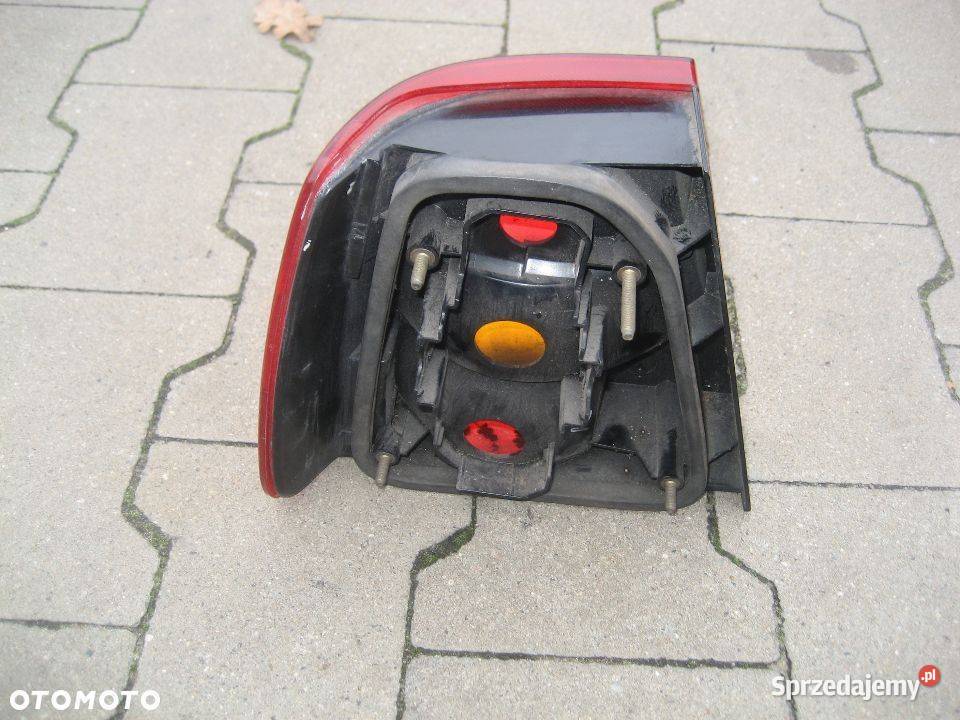 volvo 940 sedan lampa tył prawa Rakoniewice