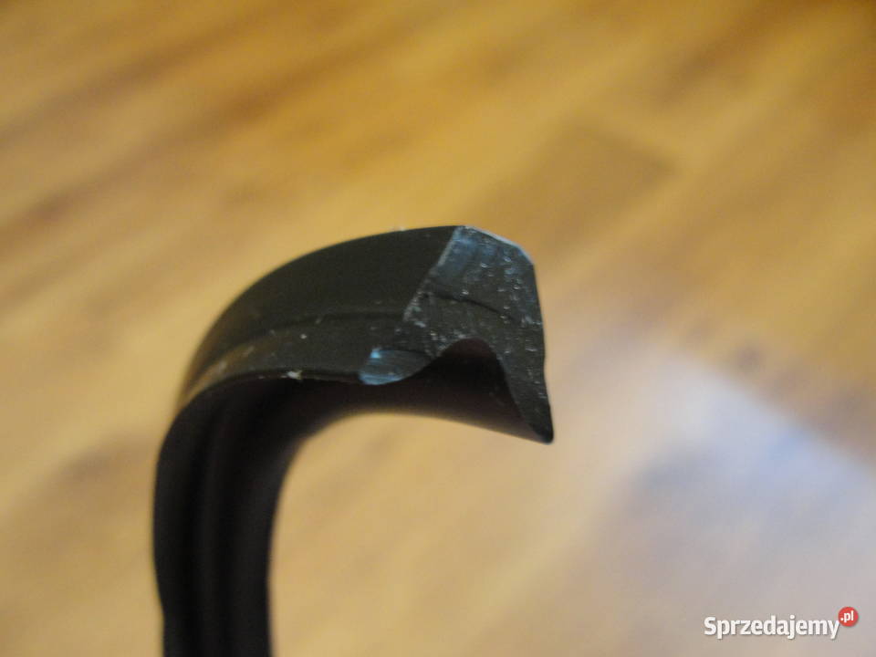 Mercedes W113 230SL 250SL 280SL uszczelka listwy Nowy Sącz sprzedam