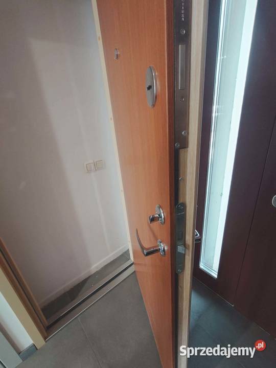 Drzwi wejściowe na lata montaz Warszawa sprzedam
