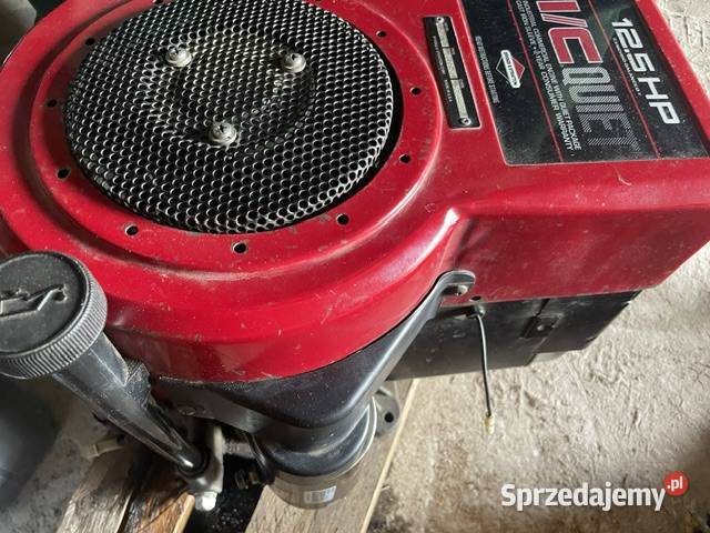 Silnik Briggs Stratton o mocy 125 traktorek