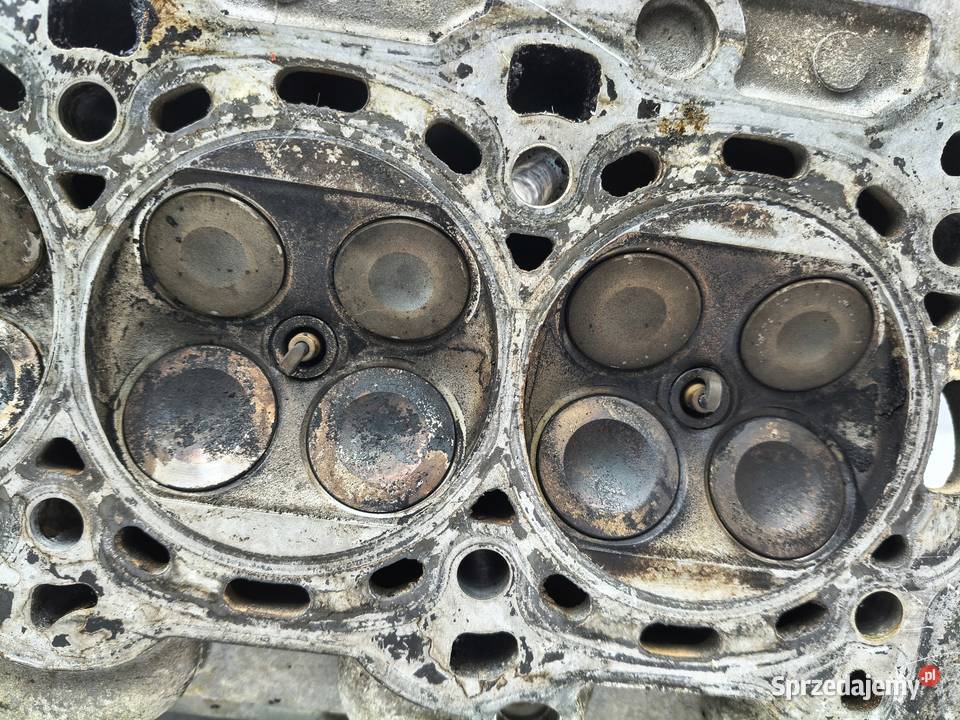 GŁOWICA CYLINDRÓW Opel Astra J Meriva B Corsa D lubelskie