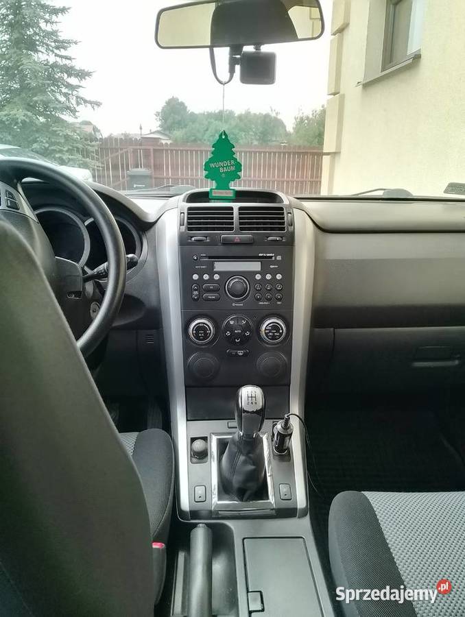 Sprzedam Suzuki Grand Vitara 16 2006Rej 1586cm3 mazowieckie Radom