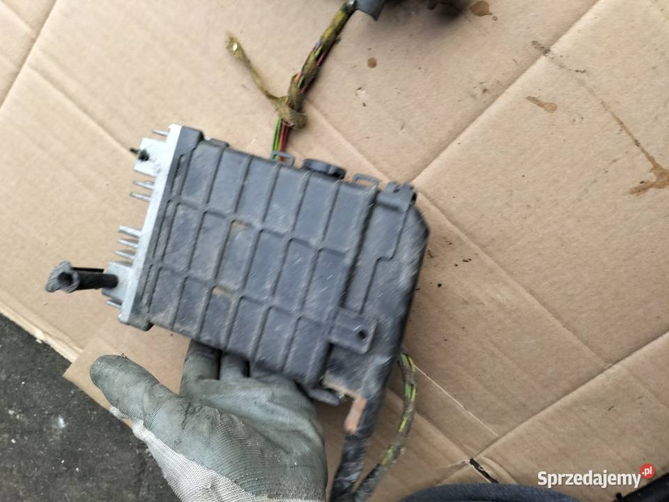 KOMPUTER STEROWNIK AUDI 100 C4 A6 0261200265 Rok produkcji 1990