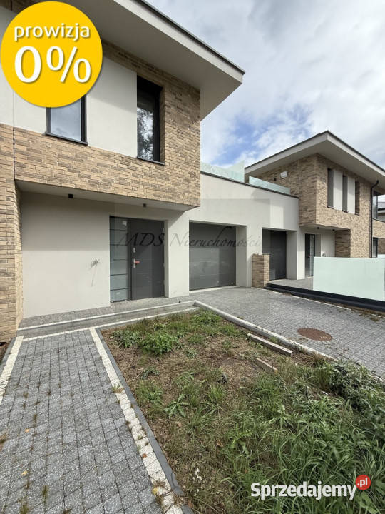 dom z 4 sypialniami i garażem stan deweloperski