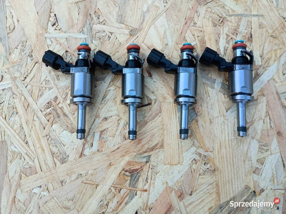 Wtryskiwacze benzyny 12 tce 12 tgid Renault osobowe Otmice sprzedam