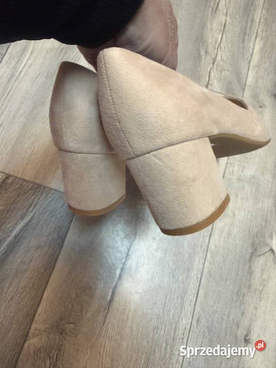 40 Beżowe mega wygodne czółenka wieczorowe Nowe 25.5cm Kraków