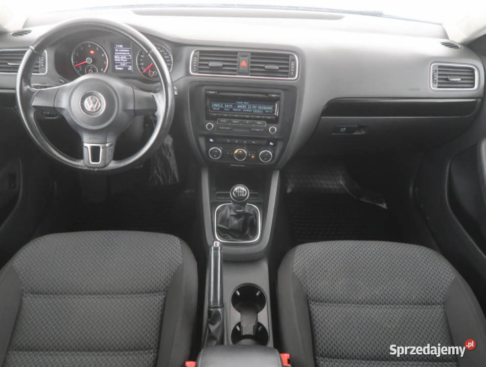 VW Jetta 12 TSI światła do jazdy dziennej Bielany Wrocławskie