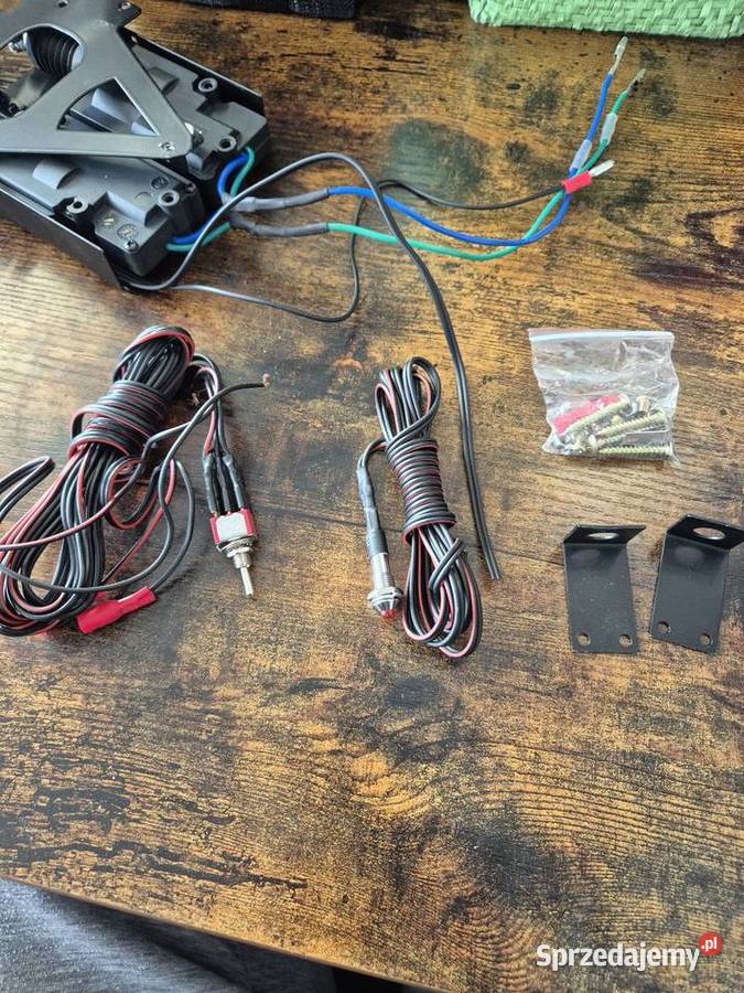 Elektrycznie składany uchwyt tablicy Swarzędz