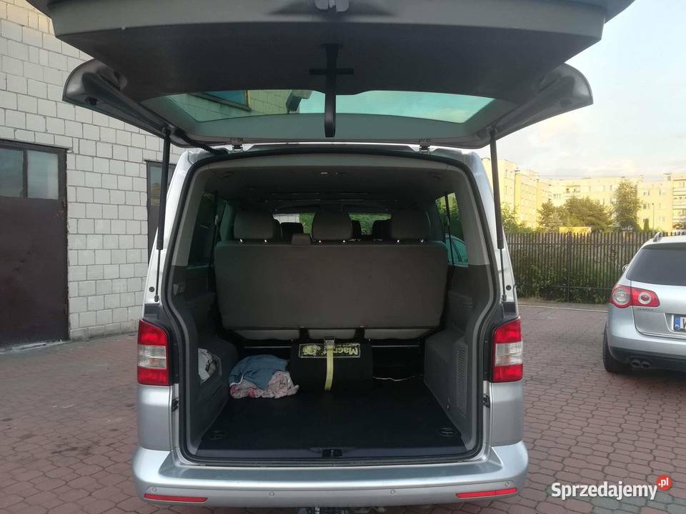 Volkswagen caravelle T5 25 2009 long 9os mazowieckie Leszno
