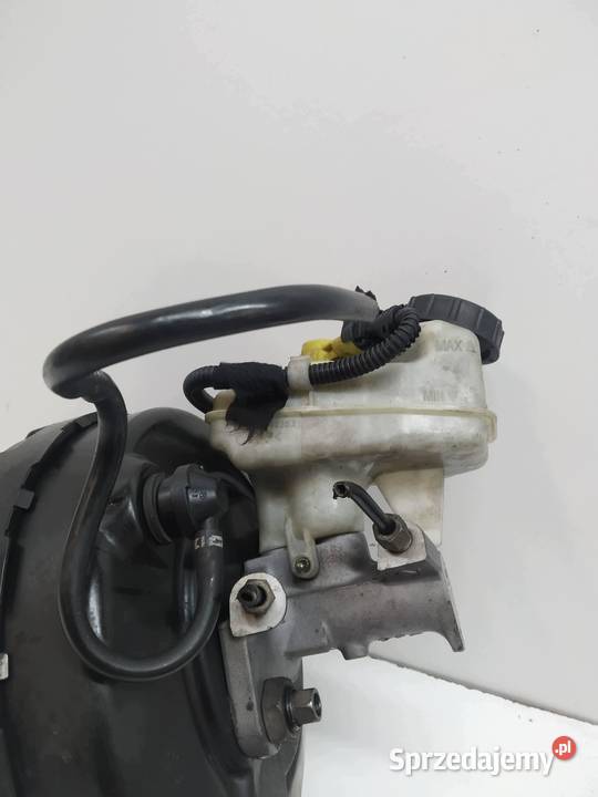POMPA HAMULCOWA SERWO 13228183 Opel Insignia I osobowe świętokrzyskie