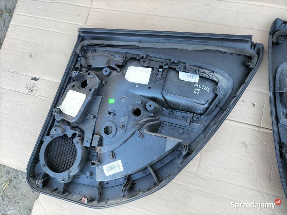 SEAT ALTEA XL BOCZEK PRAWY TYŁ LEWY TYŁ BOCZKI Kamień-Kolonia sprzedam