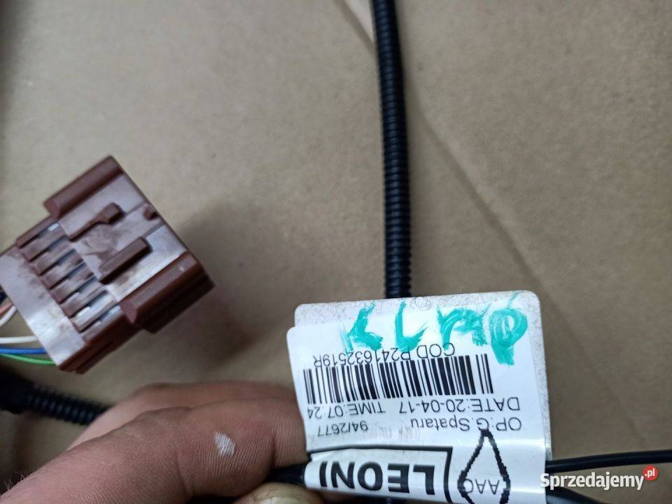 WIĄZKA INSTALACJA KLAPY BAGAŻNIKA DACIA LOGAN II sprzedam