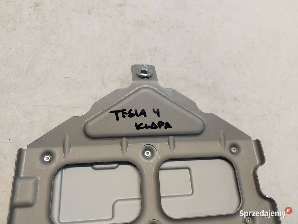 TESLA MODEL Y 2023r Moduł radia 152797300D osobowe