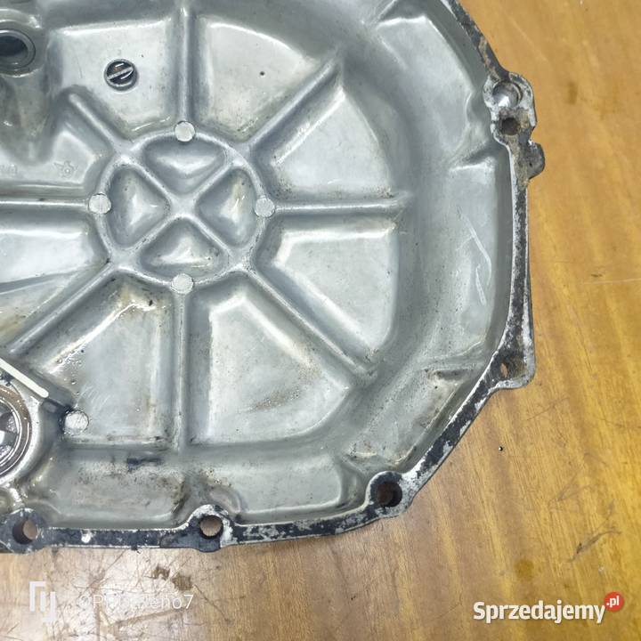 Suzuki GS 550 L pokrywa sprzęgła Łubno