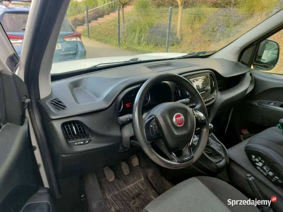 Fiat Doblo Cargo 14 Benzyna 95 2017 97 Faktura 97000km Szczecin