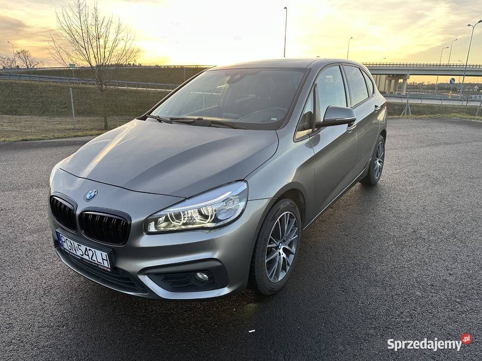 BMW Seria 2 218d Advantage