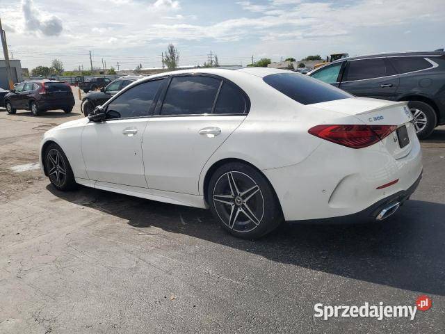 2023 MERCEDESBENZ C 300 z USA Warszawa sprzedam