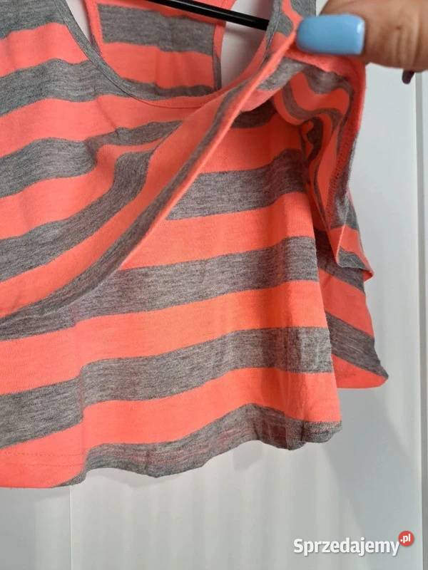 Lużny top Charlotte Russe w paski Trąbki Wielkie