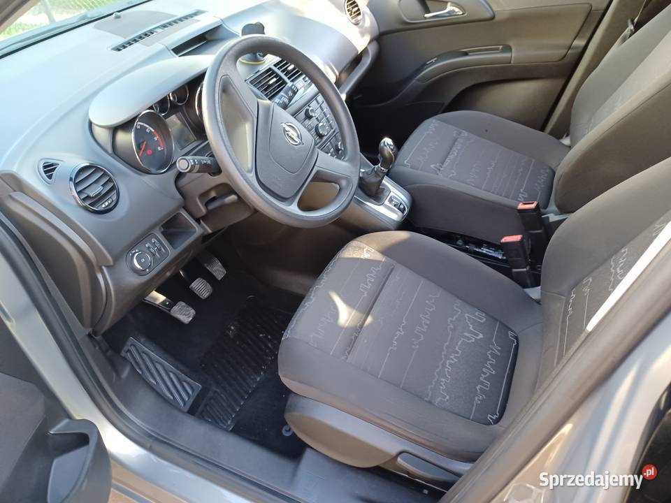 Opel Meriva polski salon niski przebieg wielkopolskie