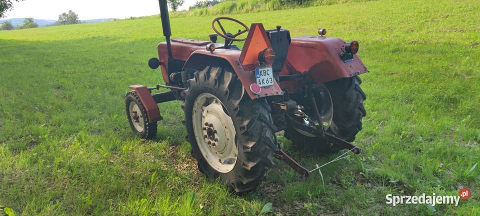 Sprzedam Ursusa c330 84r