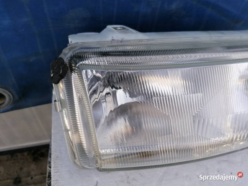 Lampy Przód Kpl Volkswagen Passat B4 osobowe