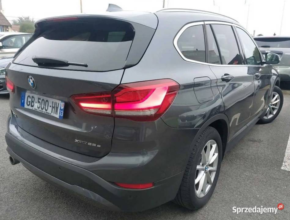Na sprzedaż BMW X1 2021 plug in