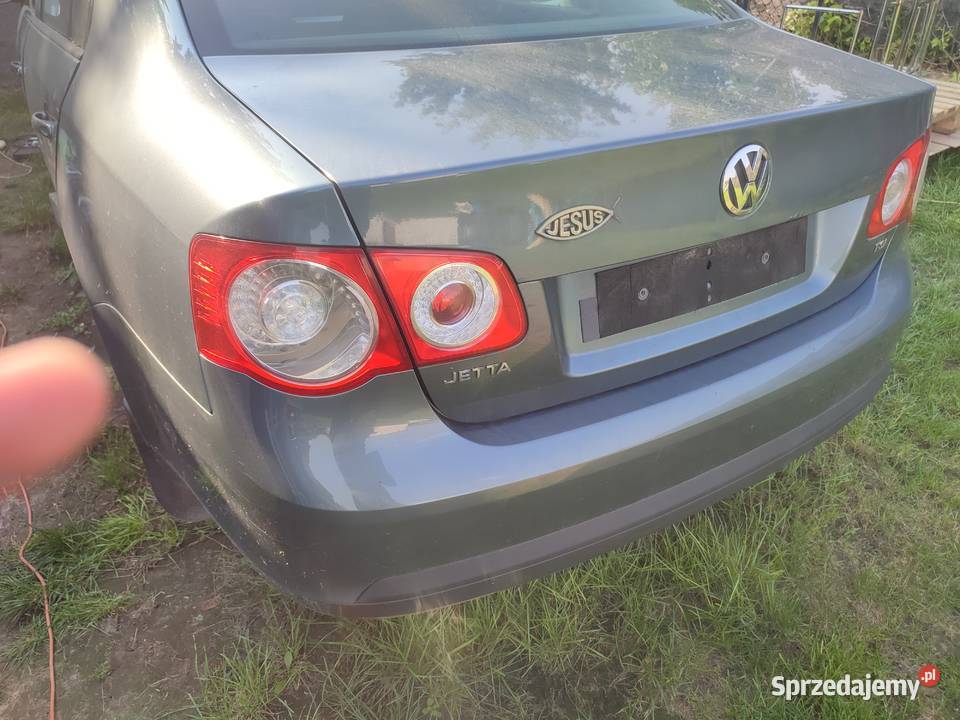 Sprzedam tylnia klapę VW Jetta 2008 OKAZJA Maski Błonie
