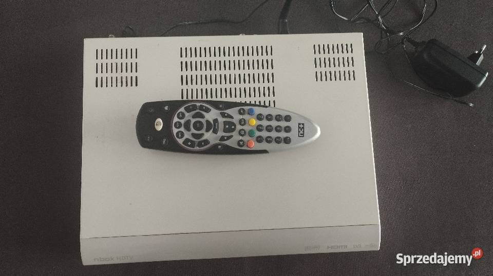 Tuner satelitarny NBox BSKA Enigma2 WiFi Jamy