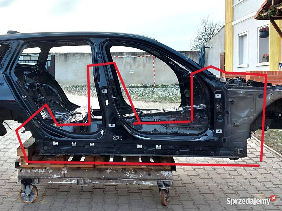 BMW G21 G20 Kombi próg słupek prawy środkowy a b