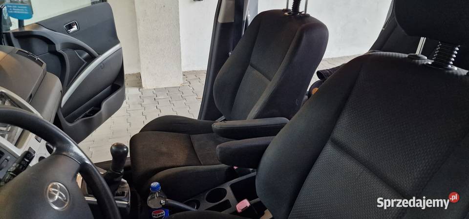 Toyota Corolla Verso 2005 Klima Hak holowniczy 116KM Olesno