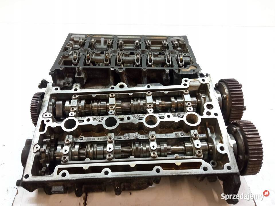 GŁOWICA KOMPLETNA 05E103404F 15 TSI Skoda