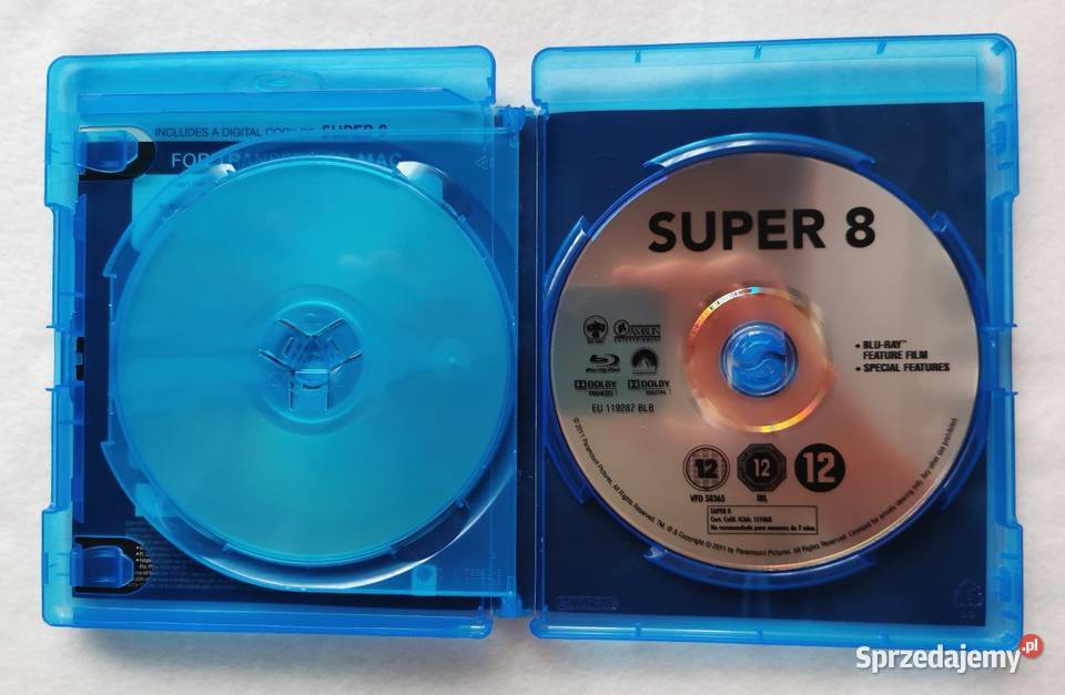 Super 8 Bluray DVD En 2011 Wytrzyszczki