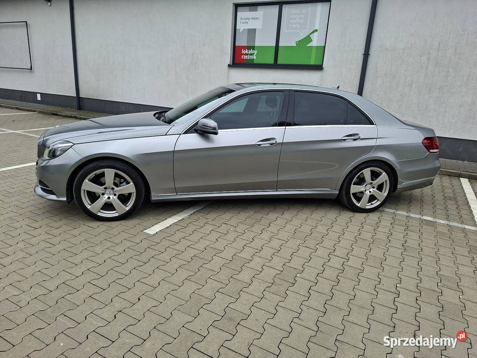 MercedesBenz Klasa E 220 CDI 7GTRONIC Avantgarde Klasa E świętokrzyskie sprzedam
