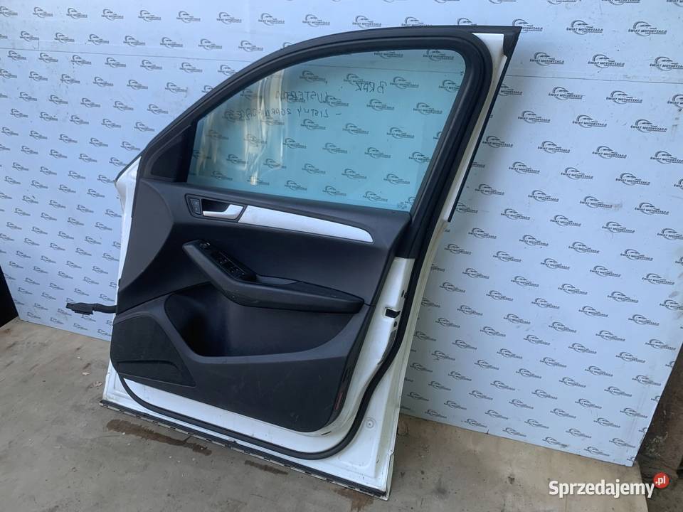 AUDI Q5 8R drzwi prawe przód