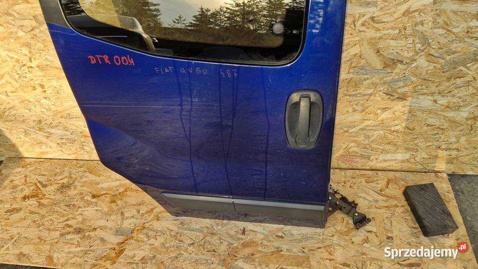 FIAT QUBO DRZWI TYŁ TYLNE PRAWE PRAWY osobowe Karoseria wielkopolskie Słowikowo