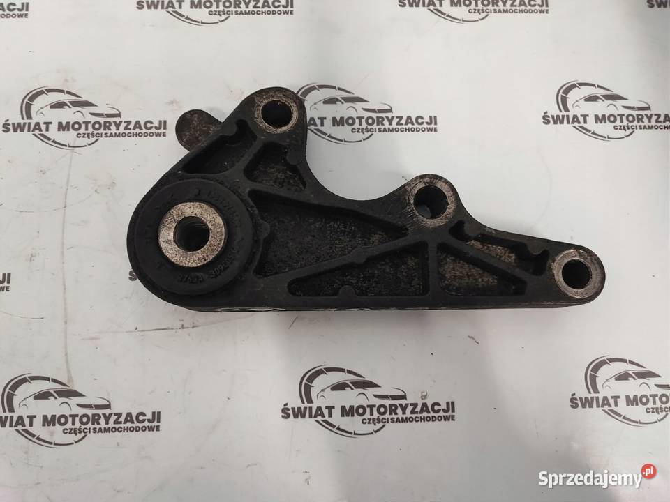 VOLVO C30 07r 25 TURBO B5254T3 220 łapa silnika sprzedam