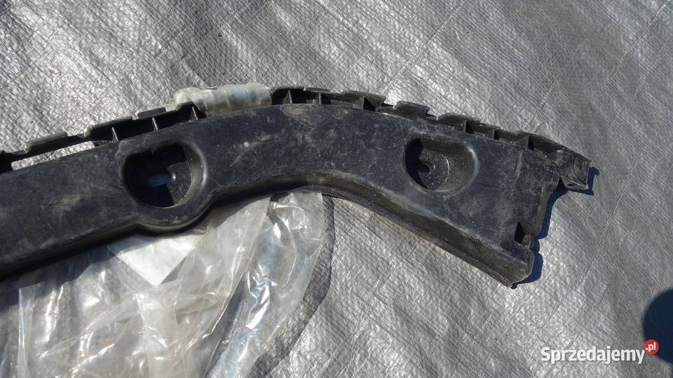 ŚLIZG ZDERZAKA TYŁ PRAWY SKODA OCTAVIA III LIFT osobowe Ruda Śląska