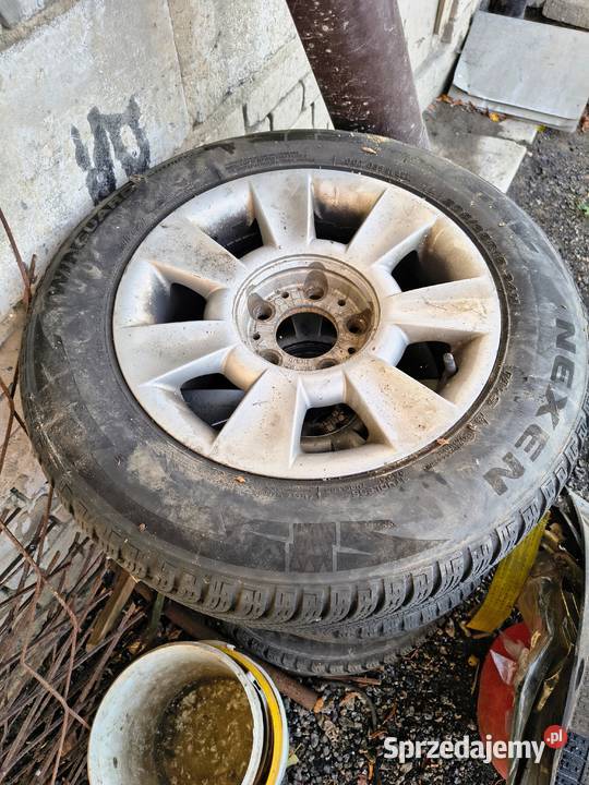 Alufelgi BMW z zimowkami Samochodowe