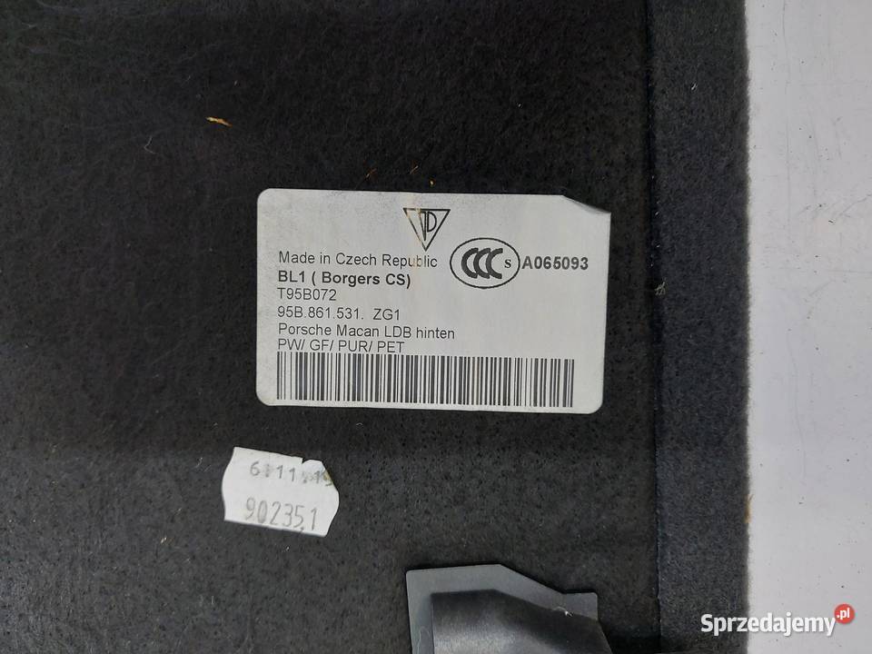 PORSCHE MACAN S 95B Podłoga dywan bagażnika