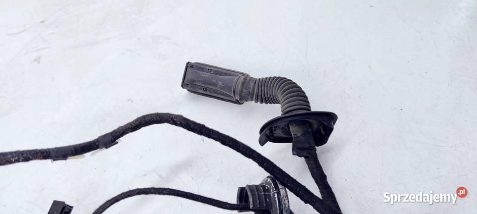 WIĄZKA DRZWI PRAWY PRZÓD AUDI A5 8T 8T0971030N Przystajń
