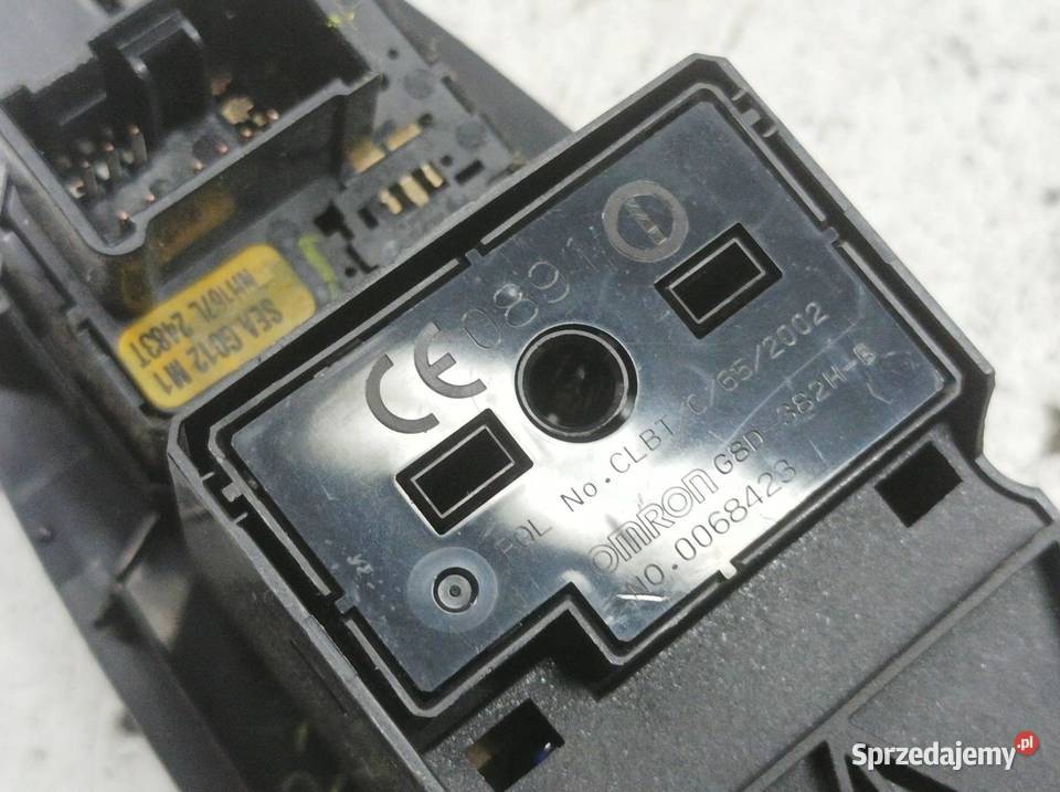 PRZEŁĄCZNIK SZYB C8HHA4GF72 Honda Accord VII