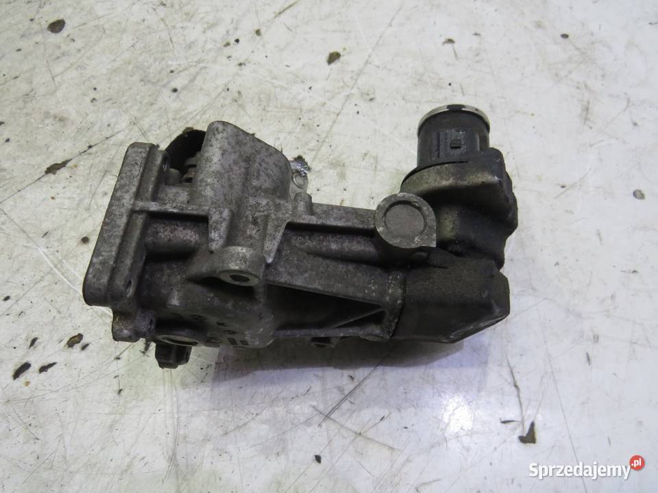 ZAWÓR EGR VW PASSAT B7 20 TDI osobowe