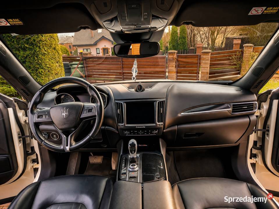 Maserati Levante 430 V6 4x4 Silnik Ferrari isofix sprzedam