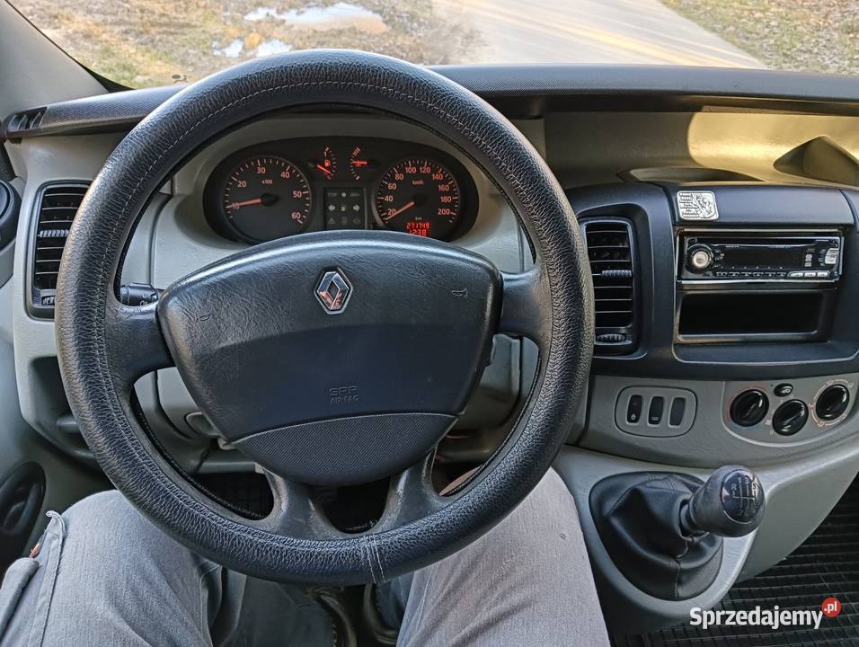 Renault Trafic 19 dCi 100 nieuszkodzony Sułoszowa