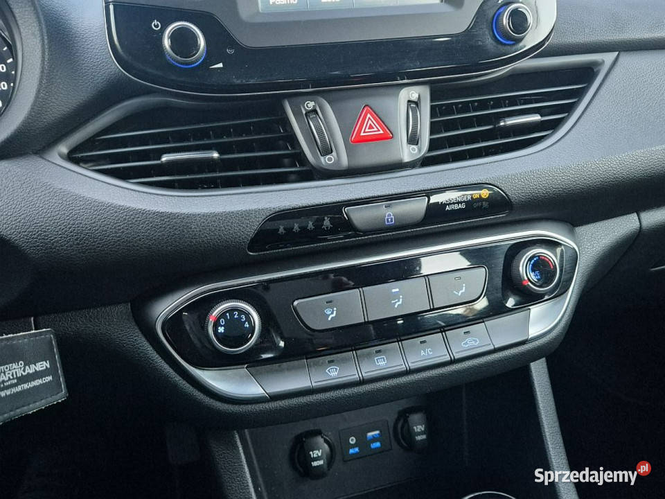 Hyundai i30 14 TGDI GWARANCJA automat kamera Warszawa
