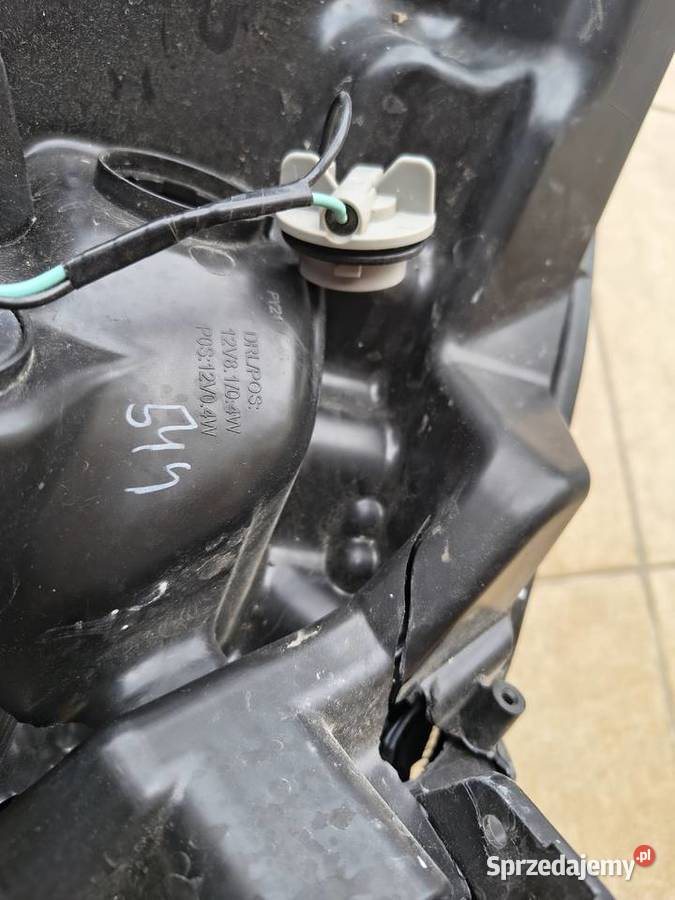 Lampa przód lewa Suzuki SX4 Scross lift Błonie