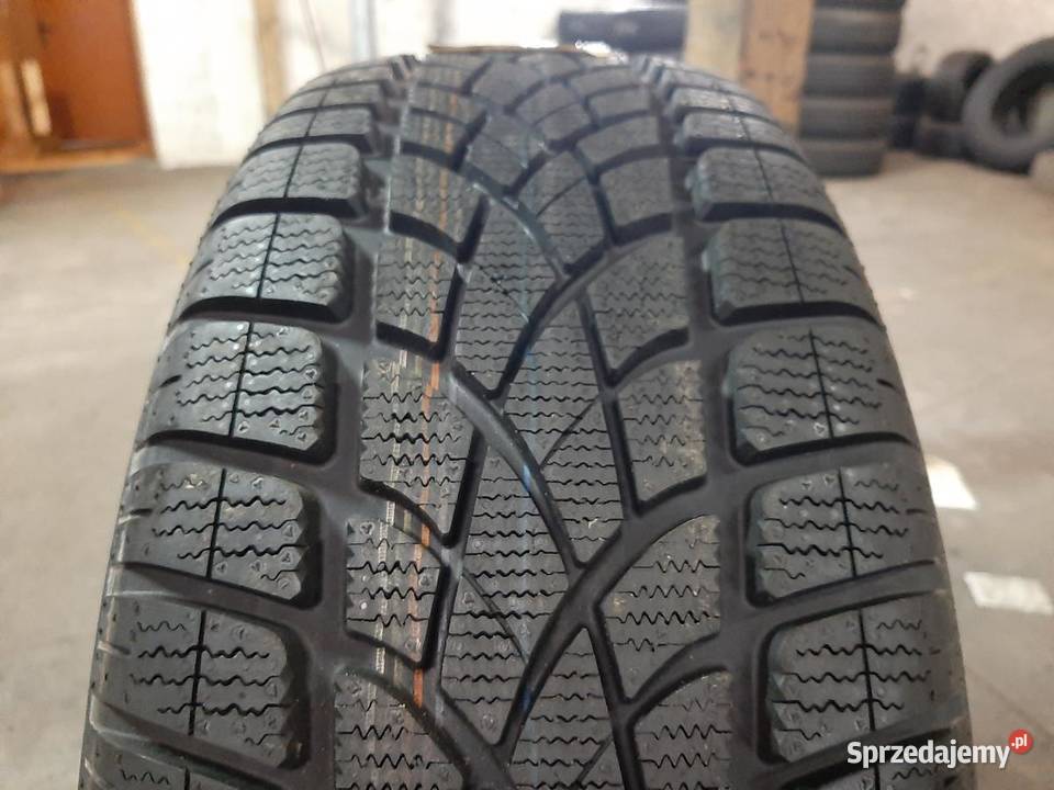 2x Opona nieużywana zimowa 23555R18 DUNLOP 239 Zaścianki