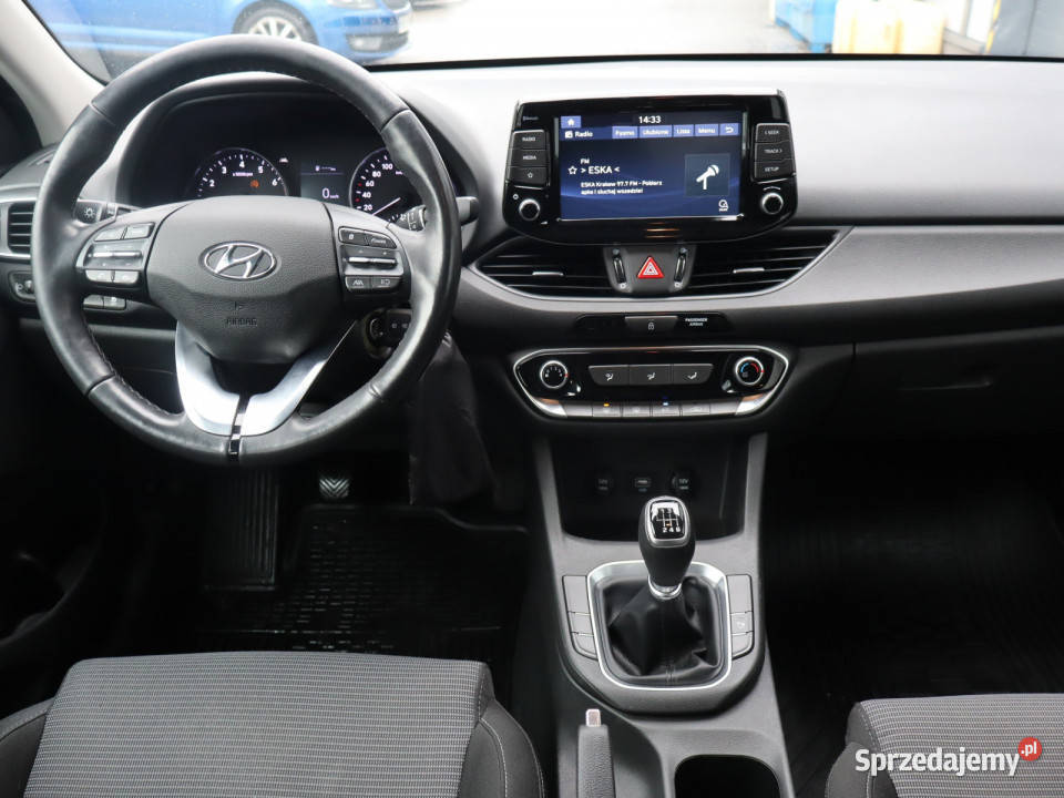 Hyundai i30 10 TGDI czujnik parkowania sprzedam